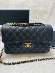 Chanel cf23黑金牛