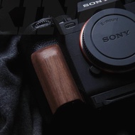 L Type handle Tripod Quick Release Plate Base Hand Grip Wood Bracket For SONY a7iv A7M4 a7RV A7R5 Ca