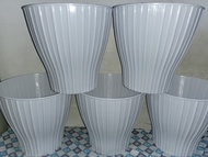 5pcs. BIG Ivana plant pot (sexy round XL corrugated pots for plants) - 10.5x10 inches - paso - garden pot