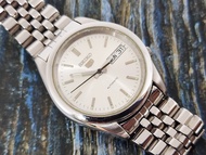 Seiko Men's Watch Automatic 7S26 datejust Style Silver dial see through case back