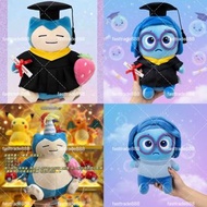 訂購·直接留言需要日期·文盲不合作‼️正版韓國寵物小精靈卡比獸畢業公仔 、、正版迪士尼 玩轉腦朋友憂憂畢業公仔 腦筋急轉彎畢業公仔 反轉腦朋友畢業公仔  阿愁畢業公仔✨✨✨ $239一款，加急加錢！✨