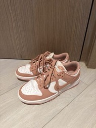 Nike Dunk Low Sneakers 玫瑰粉波鞋