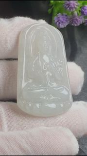 正裝觀音翡翠吊咀吊墜