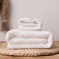 Luxurious Hilton Towel - Durable, Skin-Friendly, and Designed for Maximum Comfort (70x140cm & 100x15