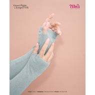 INNER KNITTED THUMB CUFF 001 BY NIBRAS HIJAB
