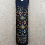 G41 26.11.68 Cotton Silk Woven Pattern Praewa Navy Blue Size 2 Yards