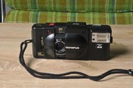 F.camera olympus XA4 + A11閃燈＋專用手腕帶
