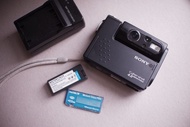 Sony Cybershot dsc-F77 ccd數碼相機y2k