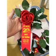 20th anniversary corsages