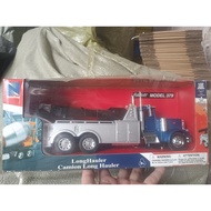 [Ready Stock] 1/32 Peterbilt Model 379 Long Trailer Truck Crane Alloy Car Model Unopened Box Color B