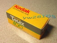 桃園【Kodak】柯達．T-MAX 400．黑白底片．1995.10過期未拆封．120底片