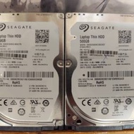 內置2.5吋HDD 或SSD。