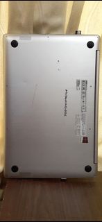 4K筆電 ASUS Zenbook Pro UX501JW-0352A4720HQ i7-4720HQ GTX960 12G/512GSSD 15.6吋4K筆電只測試可開機螢幕無破畫面正常 狀況: 不