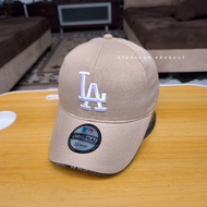 LA LOGO DISTRO BASEBALL CAP - MEN'S AND WOMEN'S BASEBALL CAP WITH LA CREAM EMBROIDERY