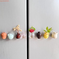 AUGUSTINAN Mini Vase Fridge Magnets, Decorative Small Vase Refrigerator Magnet, Creative Resin Handm