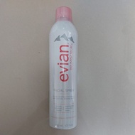 Evian brumisateur facial spray 300 ml.exp 05/2027