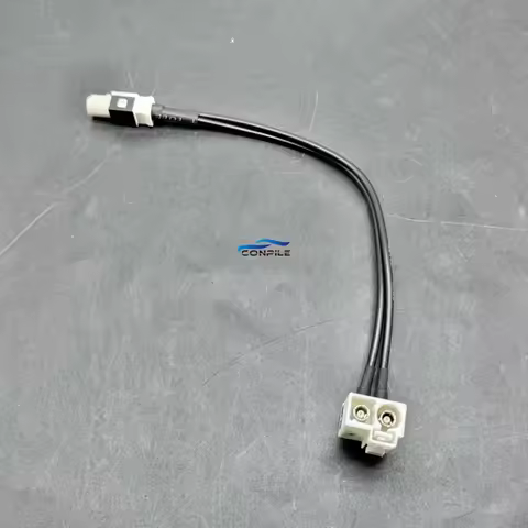 1pc for Volkswagen RCD510 RNS510 RNS315 275 MIB radio antenna 1 to 2 interface conversion harness ca