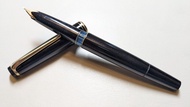 萬寶龍 Montblanc NO.22 14k F尖 黑桿黑蓋 活塞上墨 鋼筆