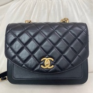 Chanel 香奈兒黑金孟買郵差包 28開有卡