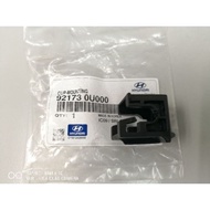 HYUNDAI / KIA HEAD LAMP CLIP 92173-0U000