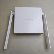 Wi-Fi tp-link TL-WR820N 300Mbps router