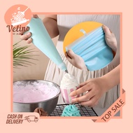 Icing Piping Bag Silicone Cake Decoration Icing Piping Bag/ + Connector Spatula Piping Bag/