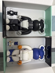 BE@RBRICK NIKE SB BLACK & WHITE 100% & 400%