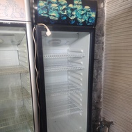 Showcase MODENA Finastra SC 1303, 350 L, 225 W, SECOND SIAP PAKAI, BDG