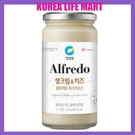 Chung Jung One Fresh Cream & Cheese Alfredo Pasta Sauce (350g)