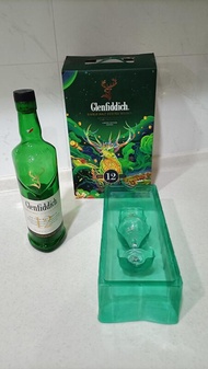 【繽紛小棧】格蘭菲迪12年單一麥芽蘇格蘭威士忌兩款 / 空酒瓶+外盒+高腳聞香杯 / 三角瓶