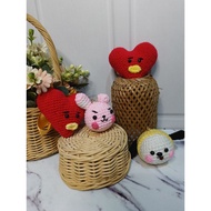 GANTUNGAN Handmade BT21 Knitted Keychain – Tata, Cooky, and RJ | Crochet Crochet