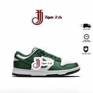 SB Dunk Low Green Sneakers