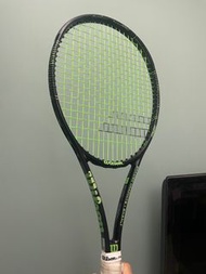 日本購入男女啱用  wilson blade 98 tennis racket 網球拍 98 sq  in, grip 3, 18 to 20 pattern 304g  球拍運動  Good con