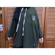 Ravenclaw Hoodie (quaintthrift.co)