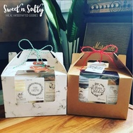 4/6/12 cavity Cupcake box cavity packaging gift cake paper boxes with handle for muffins sweet confe