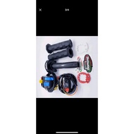 Combo Cùm Công Tắc Fz + Cùm Tăng Tốc Domino tặng kèm Bao Tay Daytona gắn mọi loại xe máy Sirius Ex W