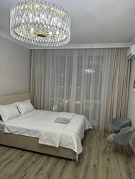 อพาร์ตเมนต์ 1 ห้องนอน 1 ห้องน้ำส่วนตัว ขนาด 50 ตร.ม. – เขตอัลมาลี (Уютная квартира жк 4YOU)