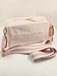 BURBERRY 粉紅色布料化妝包連帶