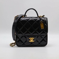CHANEL 22K漆皮豆腐包 - 黑金