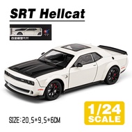 LEO 1:24 Dodge Charger SRT Hellcat โลหะลูกเต๋าของเล่นโมเดลรถยนต์ยานพาหนะดายแคสสำหรับเด็กผู้ชายเด็กจำ