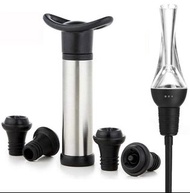 wine aerator and wine saver pump with 4 stoppers