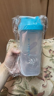 Myprotein 奶粉水樽 健身水樽