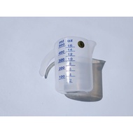 Plastic Measuring Cup 500 ML