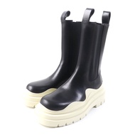 Bottega Veneta 切爾西靴，成色極佳，皮革材質，側邊鬆緊帶，黑白配色，38碼，義大利製造，女款