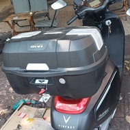GIVI B45NM 45 liter rear trunk absolutely waterproof - Genuine