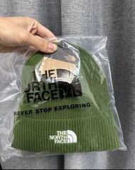 The North face 綠色 北臉TNF 刺繡logo 毛帽 original  One Size 綠色毛帽 毛帽 帽子 綠帽 #把愛傳出去