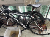 Bianchi Sempre Pro 碳纖維公路車