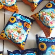 Chiki Doraemon ring Berhadiah 1 pak isi 5 bungkus chiki