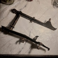 Round swingarm suzuki rc 100 - rc bravo - rc jet cooled original