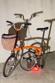 絕版Brompton 小布橙色摺疊單車2速鈦版Superlight